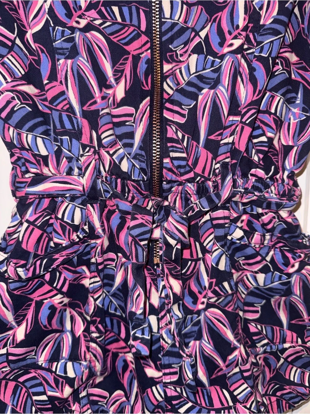 Vince Camuto Tropical Leaf Print Zip Front Romper Pink Blue Navy Size 7